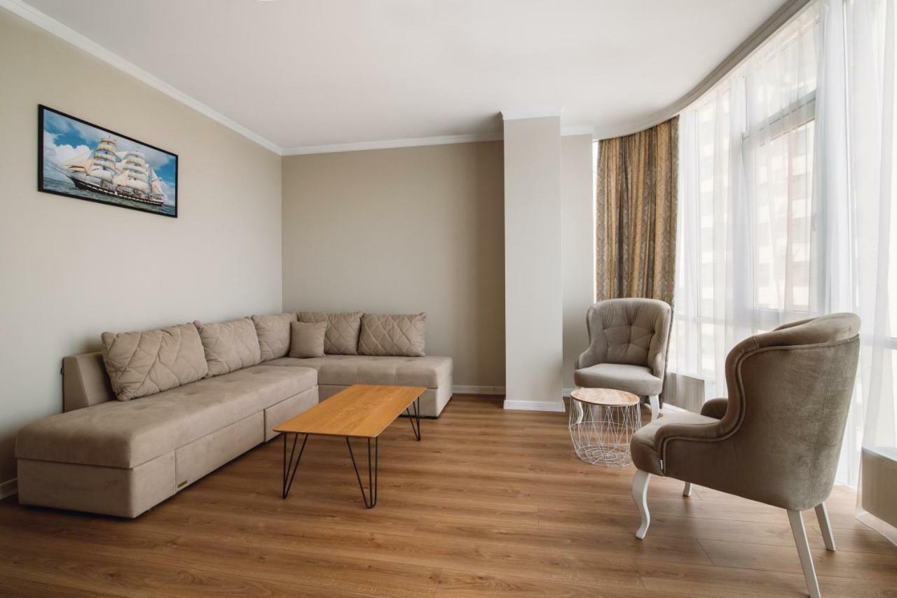 Arcadia Holiday Apartment Одеса Екстер'єр фото