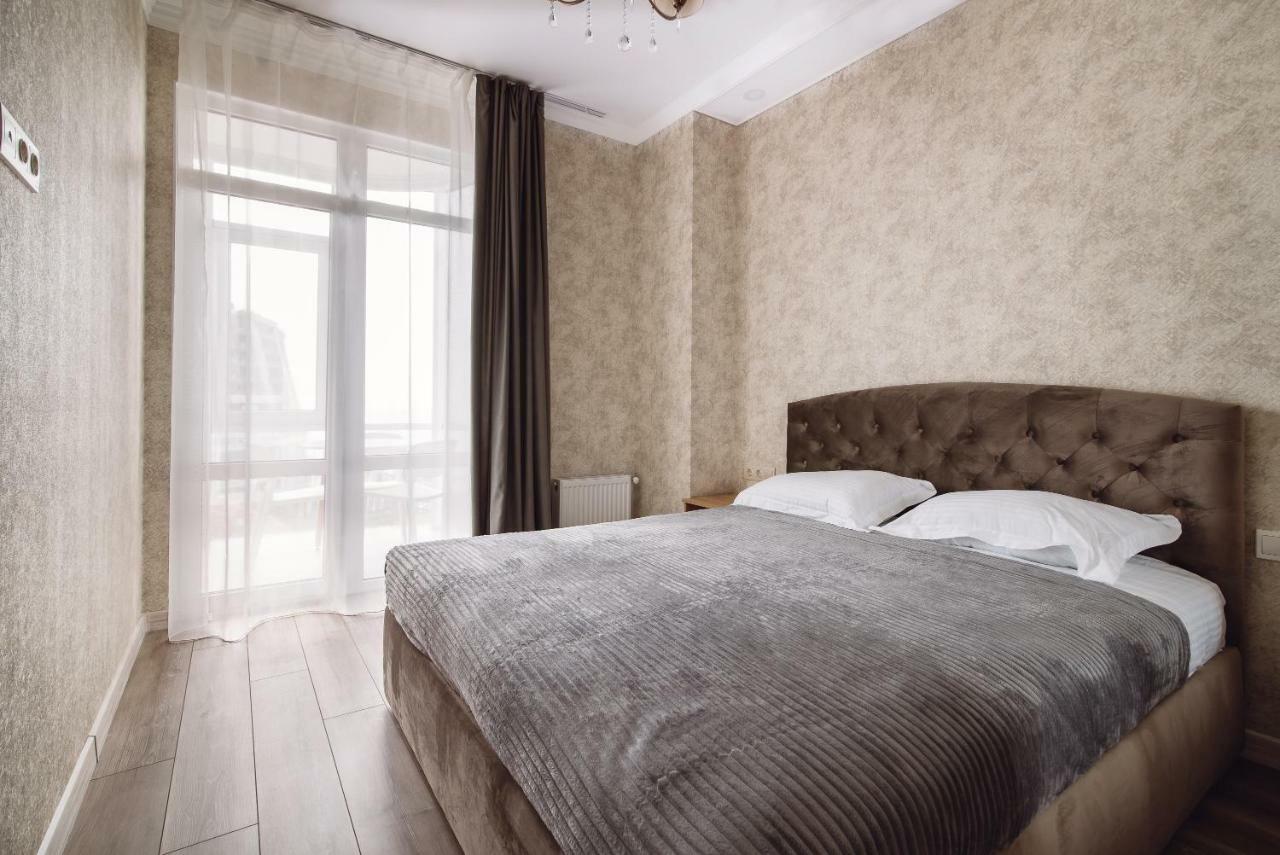 Arcadia Holiday Apartment Одеса Екстер'єр фото