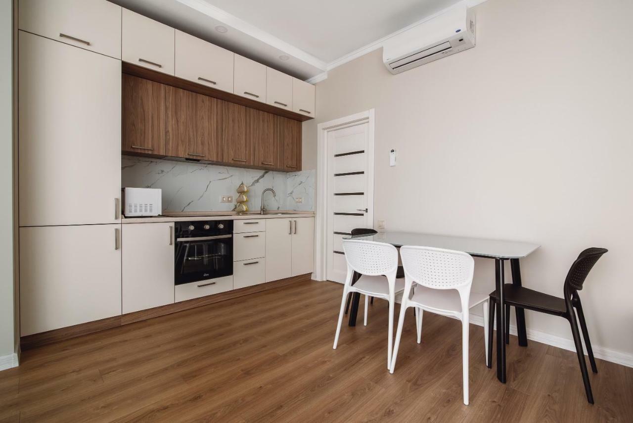 Arcadia Holiday Apartment Одеса Екстер'єр фото